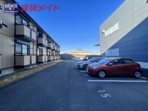 新正駅 徒歩7分 1階の物件外観写真